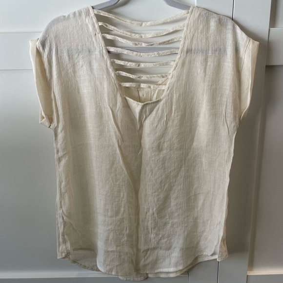 Sweet summery top by Mine - Picture 6 of 6